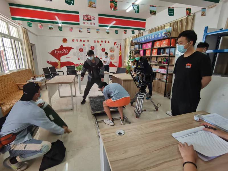 寒亭区广告片拍摄公司：极简主义践行者，少即是多的视觉哲学